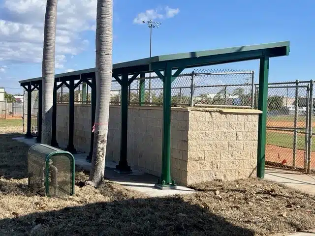 Baseball dugout shelter